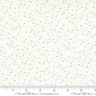 Moda Silhouettes - Sprinkles in cream END OF BOLT