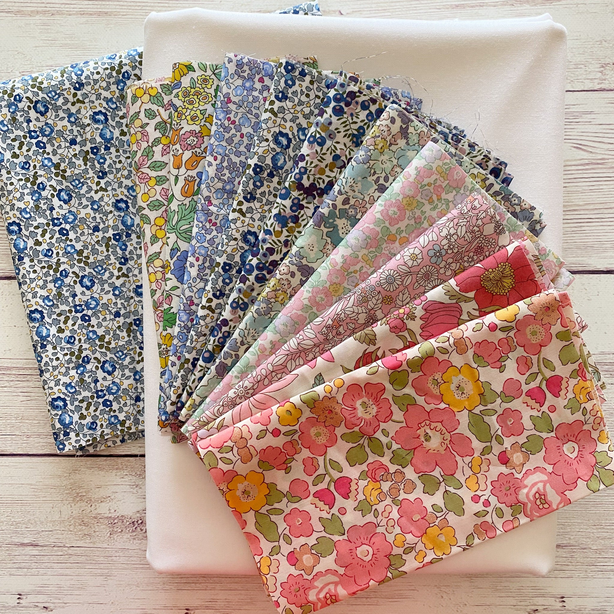 Mabel Annie Small Lap Quilt Kit in Liberty