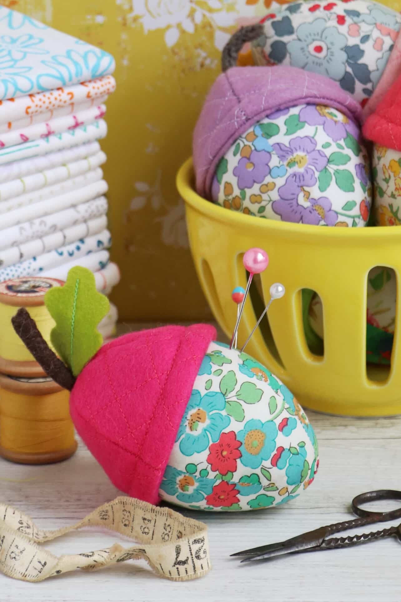 Ric Rac - Acorn Pincushion Pattern