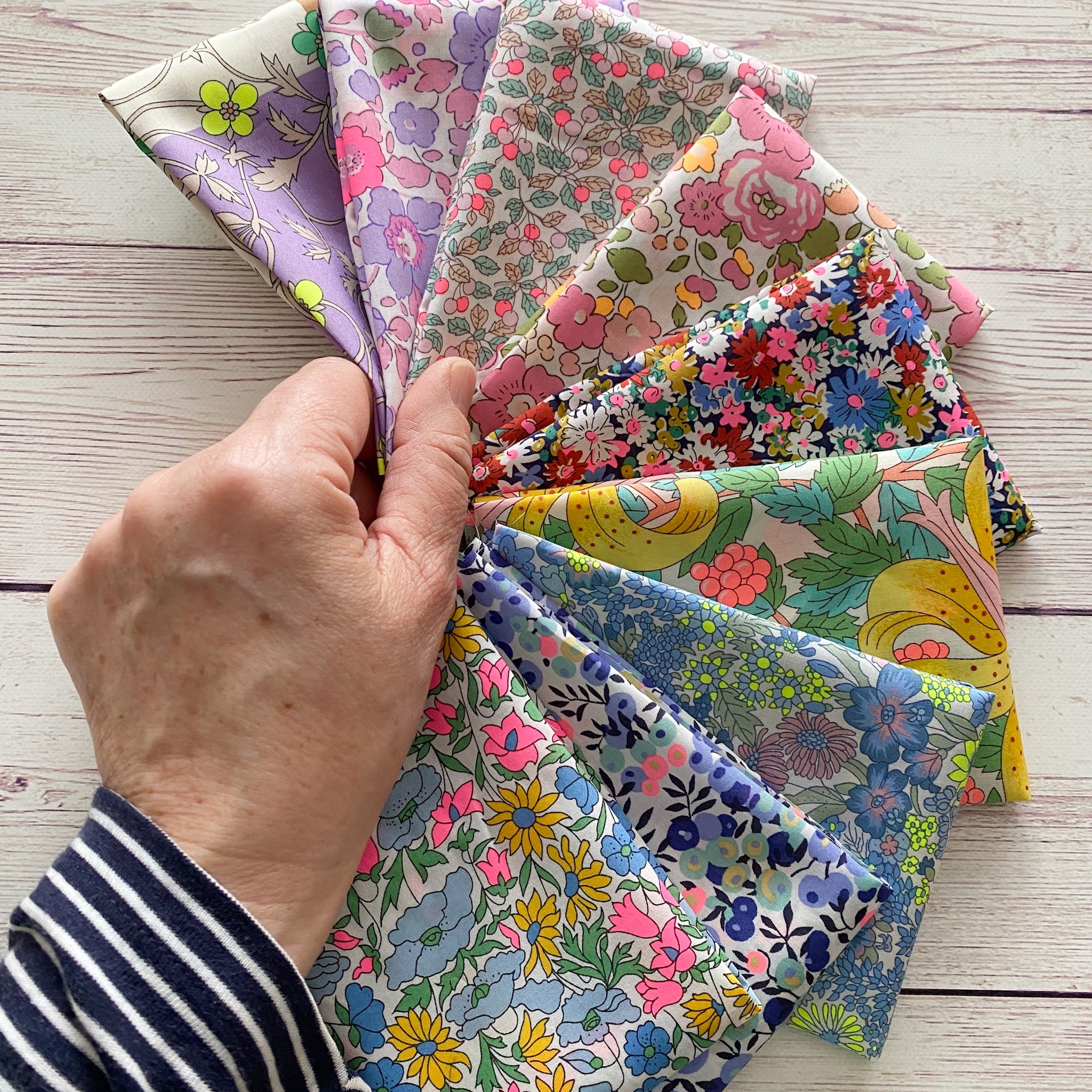 Liberty Lawn -Sherbet fat 1/16 bundle