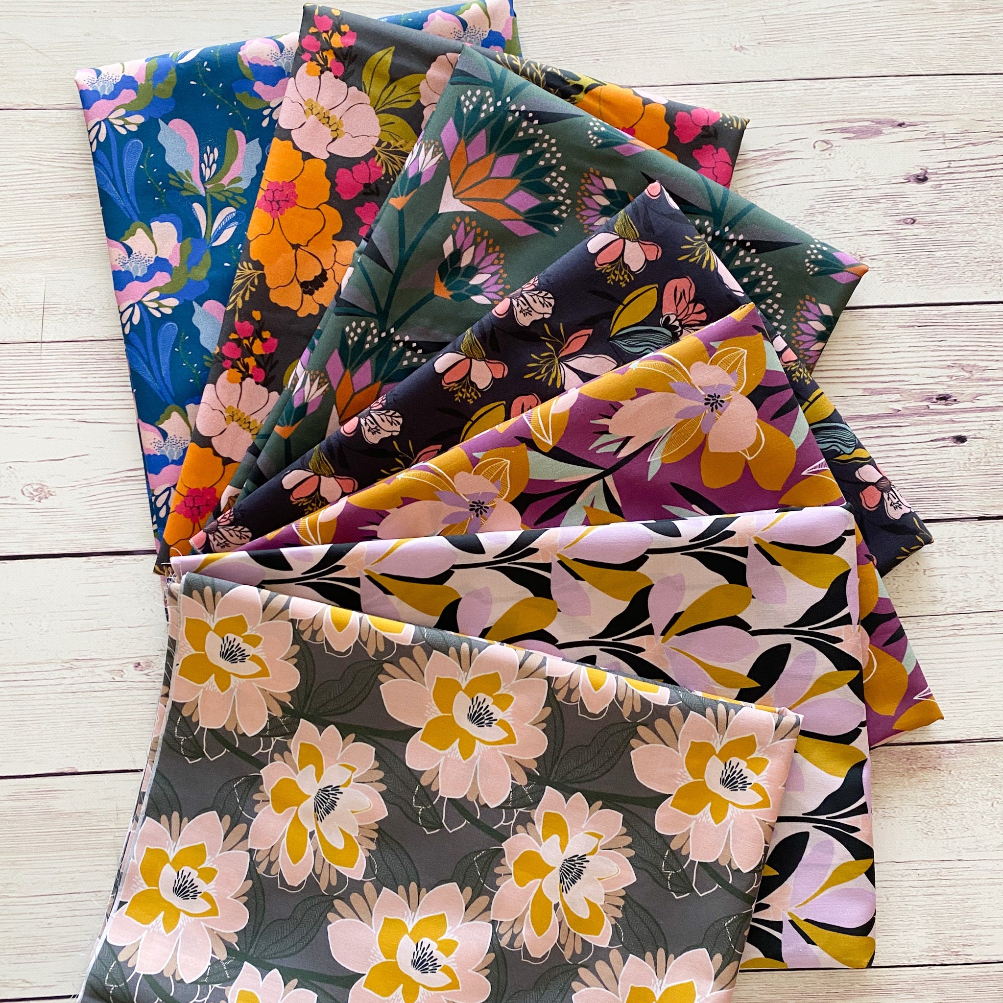 Rachelle Holowko Lawns FQ Bundle